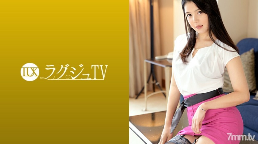 LUXU-1181 豪华电视1165决定出演AV，品味非凡。嘴唇被狂野的吻一抢，魅惑的开关就打开了，勾勒出流畅曲线的美丽身躯随著猛烈的活塞多次达到高潮}
