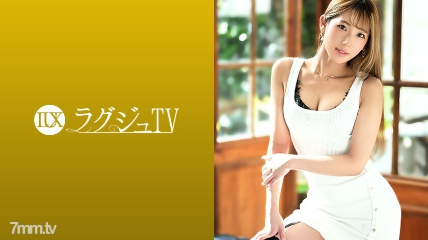 LUXU-1403 豪华TV 1394 美丽的总裁秘书出现在AV上说“我想尝尝我还不知道的乐趣”！细细责备纤细的身躯，华丽的乳头勃起！快感刺穿了男人的手枪全身，不安的神情狂喜！}